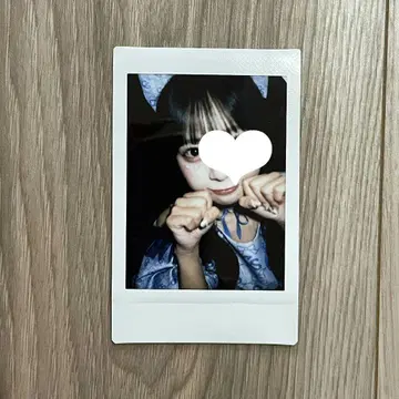CUTIE STREET 큐스토 마스다 아야노 폴라로이드