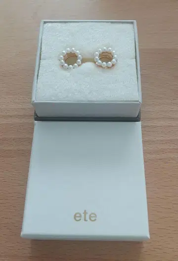 새상품급 ete 서클 펄 루프 귀찌 에테