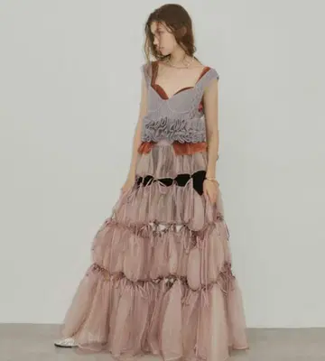 LA BELLE ETUDE 리본 볼륨 스커트