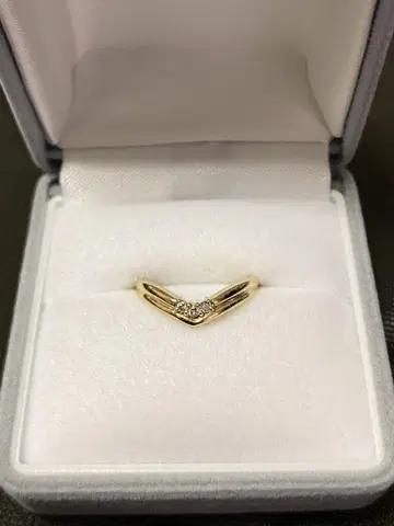 골드 V자형 반지 다이아몬드풍