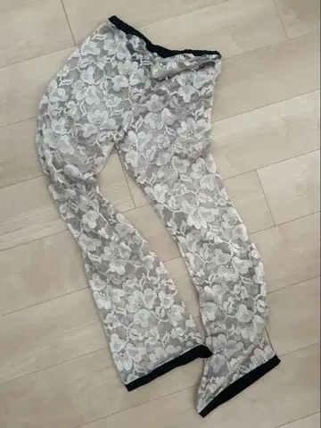 레이스 팬츠 베이지 그레이