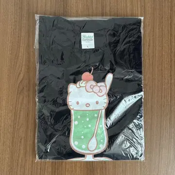 퓨로랜드 헬로키티 벌스데이 한정판 T셔츠 크림 소다