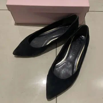DIANA 다이애나 플랫 펌프스 스웨이드 네이비