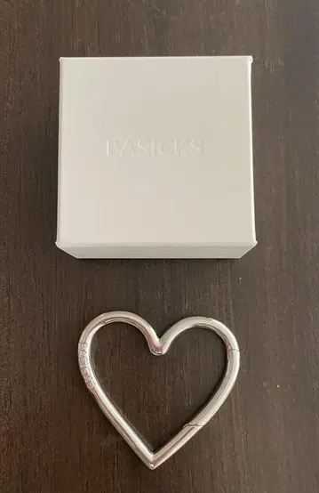 베이직스 BASICKS 카라비너 하트 실버