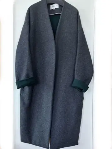 엔폴드 울 리버 코트 차콜 그레이 노카라 코쿤