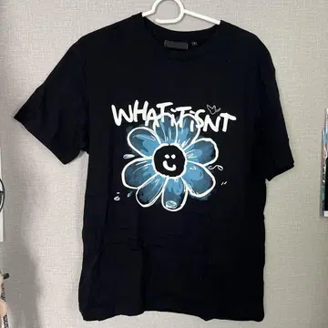 WHAT IT ISN'T 꽃무늬 티셔츠 S 사이즈