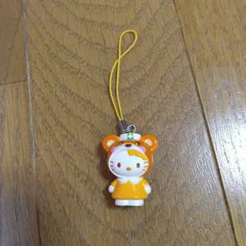 레어 곰 인형옷을 입은 키티 키링