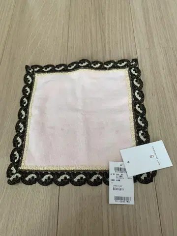 치카자와 레이스 타월 손수건 유나이티드 애로우즈 콜라보 곰과 연어