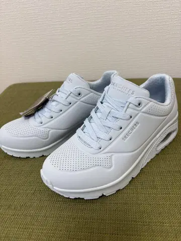 새상품 SKECHERS 스케쳐스 UNO STAND ON AIR
