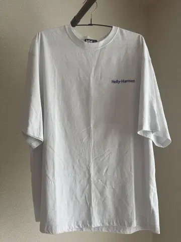 정품 HELLY HANSEN 화이트 TEE