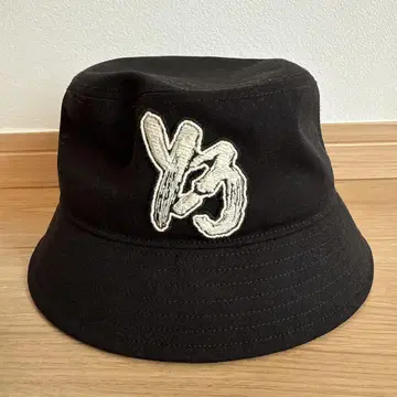Y-3 버킷햇 블랙