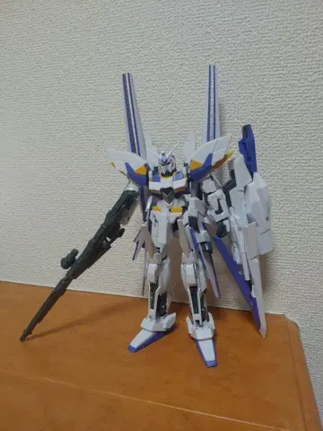 1/144 HG 건담 델타 카이 완성품 동시 300엔 할인