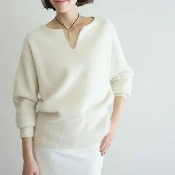22AW 개럴개런트 키넥 니트 아이보리 울