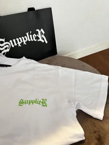 Supplier 티셔츠