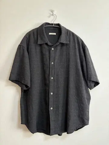 LIDNM 반팔 셔츠