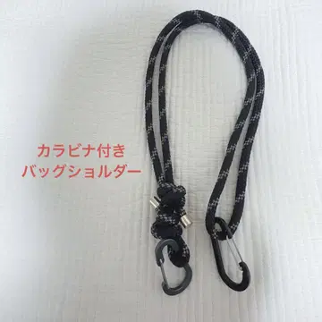 카라비너 포함 숄더백 미사용 새상품