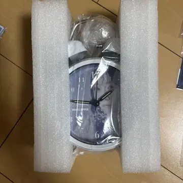 마나카 마나 생일 알람 시계
