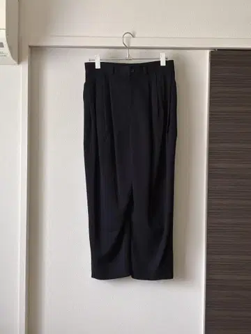 카나타 슬랙스