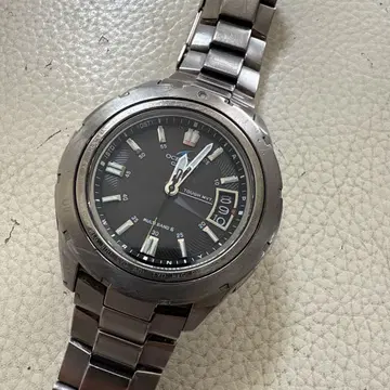 카시오 오셔너스 OCW-P100
