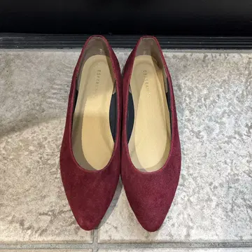 버건디 스웨이드 플랫슈즈