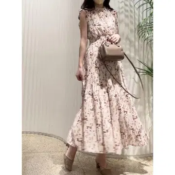 SNIDEL 스나이델 Sustainable 프릴 플리츠 원피스