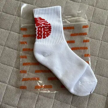 블랙 안대 가문 로고 삭스 화이트 빨간색