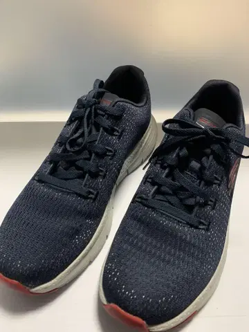 [ 상태 좋음 ] SKECHERS 워킹화 25.5cm
