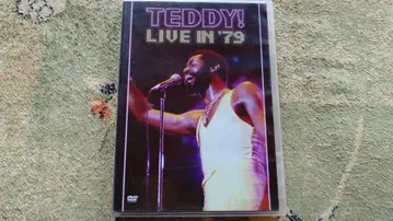 레어 Teddy Pendergrass Live in '79 DVD