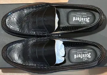 The kenford fineshoes 페이즐리 로퍼