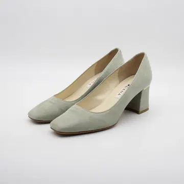 79 DIANA 다이애나 청키힐 펌프스(23cm) 새상품급