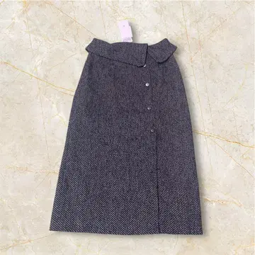 M401 새상품 9,000원 내추럴 뷰티 베이직 W 플랩 스커트