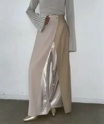 AIC. 믹스 패브릭 레이어드 랩 팬츠 베이지