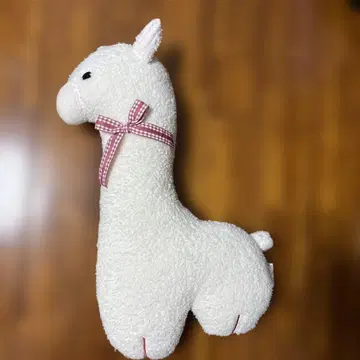 알파카형 봉제 인형 안전벨트 착용