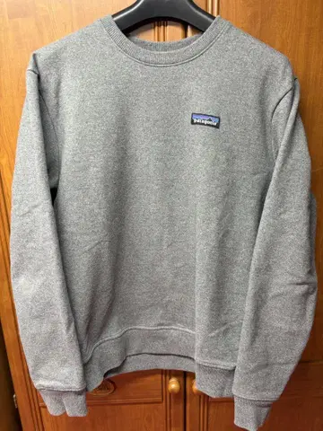 Patagonia 그레이 맨투맨