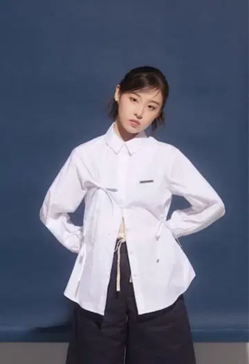 JIMWAG 리본 플레어 셔츠