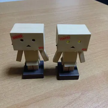 요츠바랑! 단보 피규어 2체