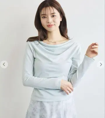 릴리안캐럿 드레이프넥 상의