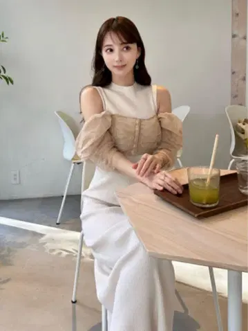 SNIDEL 튤 볼레로 리브 니트 원피스 화이트