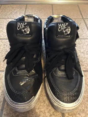 Vans vault HALF CAB EF VLT LX LUX DUCT