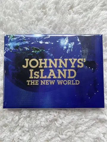 JOHNNY'S ISLAND THE NEW WORLD