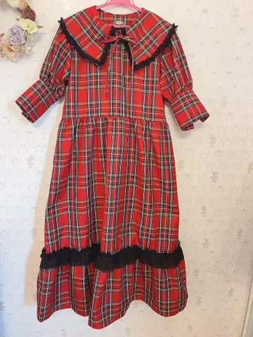[ kutir ] [ 쿠티르와 레트로 ] 빅 옷깃 튤 프릴 티어드 원피스