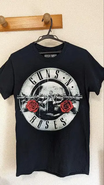 GUNS N' ROSES 티셔츠 S 사이즈