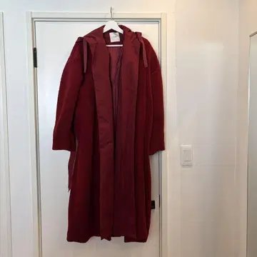 CLANE 보아 코트