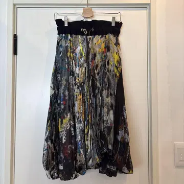 sacai 플리츠 롱 스커트