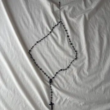 Roen 로자리오 크로스 목걸이