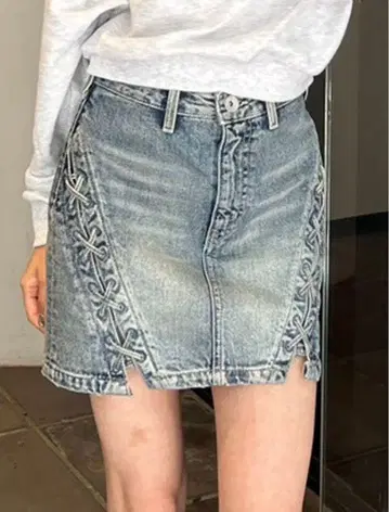 GYDA 하이웨스트 SIDE 사이드 레이스업 데님 스커트 라이크 숏팬츠