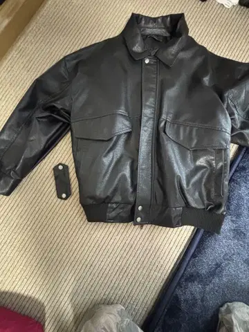 블랙 가죽 자켓