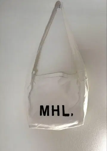 MHL 숄더백 마가렛호웰