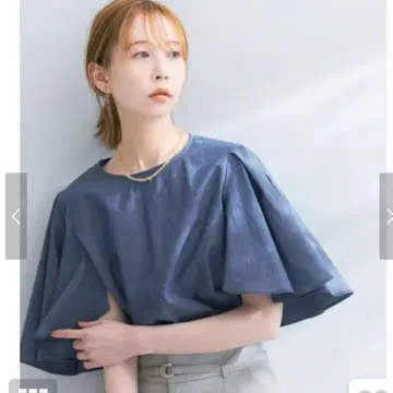 [ 2023ss ] 새상품 ROSSO 코튼 린넨 플레어 슬리브 풀오버