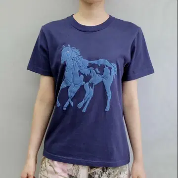 shury labyrins Dont Cry Horse Tshirt